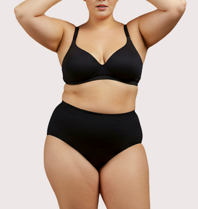 Briefs with clip closure